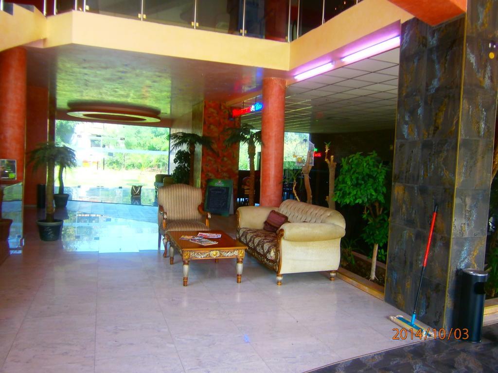Hotel Cabana Spa & Relax Bar พลอฟดิฟ ภายนอก รูปภาพ