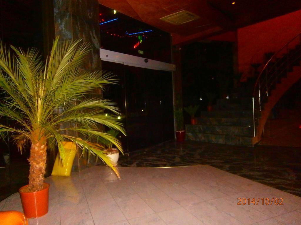 Hotel Cabana Spa & Relax Bar พลอฟดิฟ ภายนอก รูปภาพ