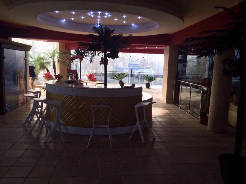 Hotel Cabana Spa & Relax Bar พลอฟดิฟ ภายนอก รูปภาพ