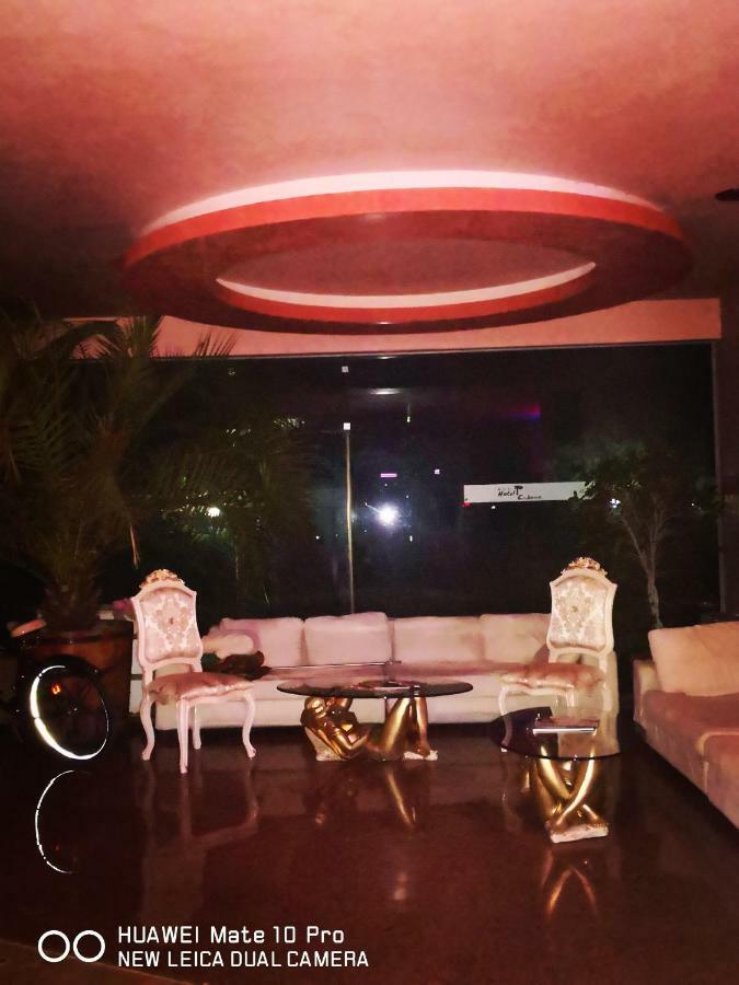 Hotel Cabana Spa & Relax Bar พลอฟดิฟ ภายนอก รูปภาพ